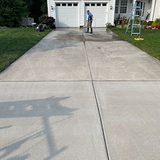 Professional-Driveway-Cleaning-in-Stephens-City-VA 0