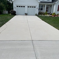 Professional-Driveway-Cleaning-in-Stephens-City-VA 2