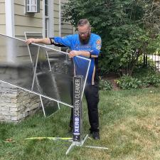 Top-quality-window-cleaning-and-screen-cleaning-in-Winchester-Virginia 0