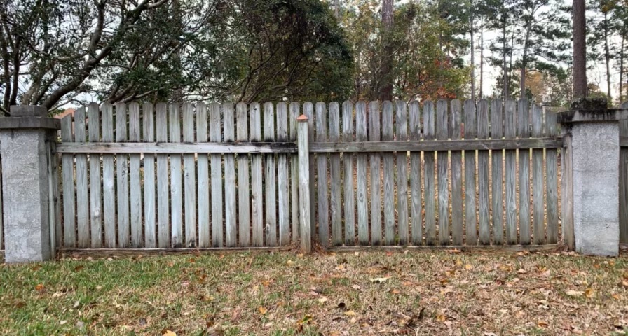 Wood Fence Cleaning in Charlestown, WV | Restored Beauty & $10,000 Saved